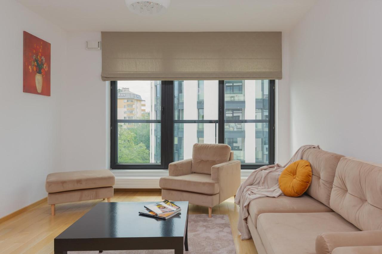 Dzielna Apartment Warsaw Wola By Noclegi Renters Esterno foto