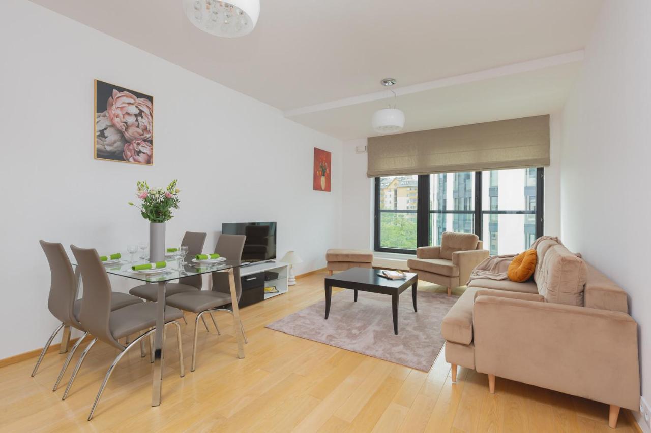 Dzielna Apartment Warsaw Wola By Noclegi Renters Esterno foto